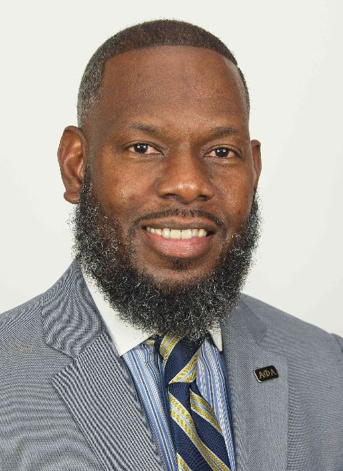 Raymond Hanna, Jr 